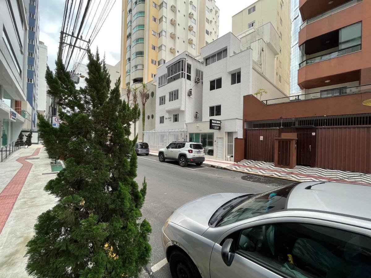 Balneário CamboriúResidencial Dubai Centroアパートメント エクステリア 写真