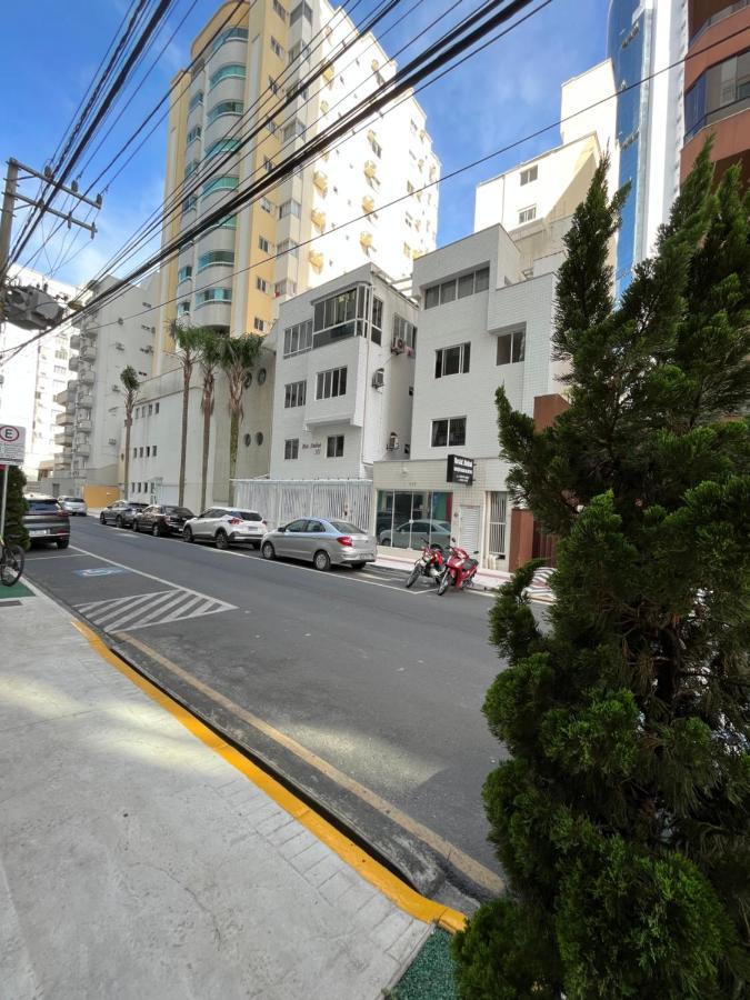 Balneário CamboriúResidencial Dubai Centroアパートメント エクステリア 写真